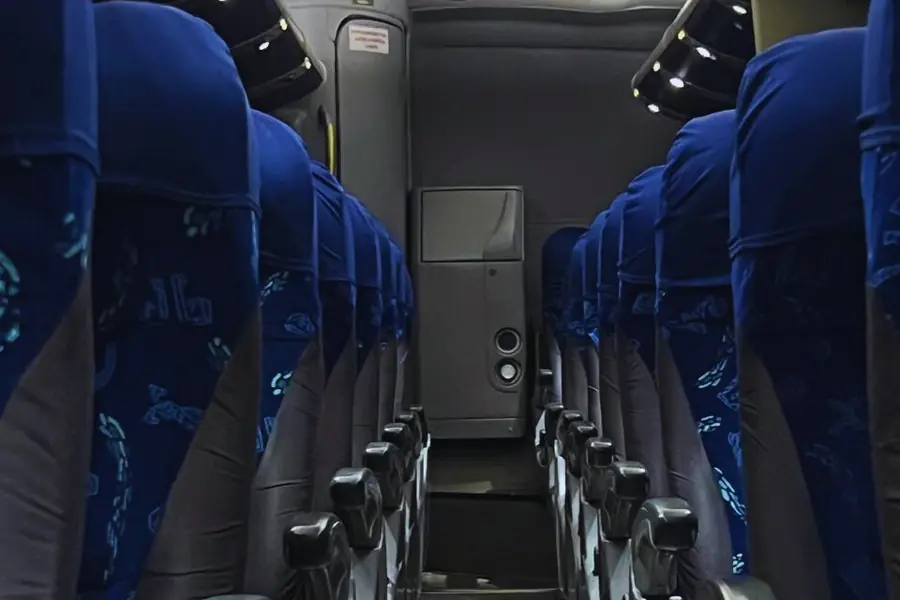 Fileira de poltronas executivas do G7 Paradiso 1200